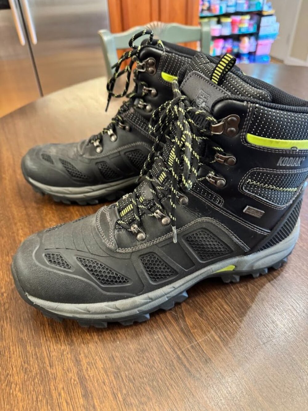 Kodiak Rugged Vista 200 Gram Insulated Waterproof Men’s Boots Thinsulate Size 13